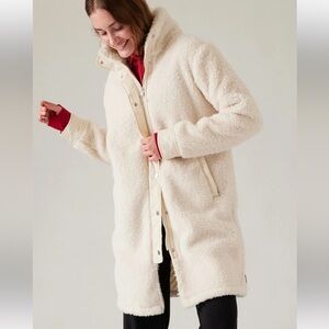 ATHLETA — Cozy Day Hybrid Coat
